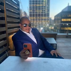 Meet your Posher, Jay